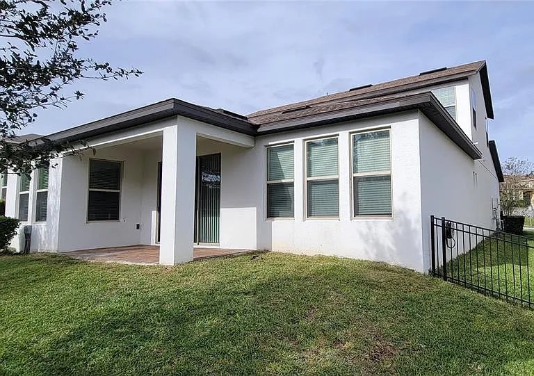 17398 Channel Way — Photo 9