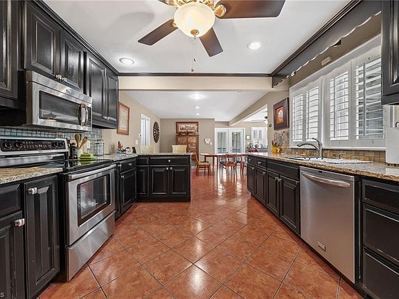 5th image of 723 Haynes Rd