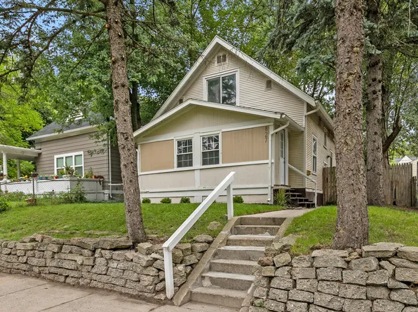 827 Hancock St SE, Grand Rapids, MI 49507