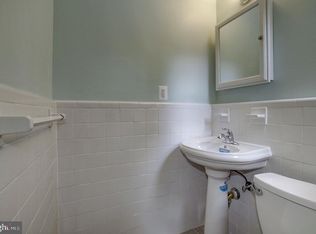 916 Patton Dr, Silver Spring, MD 20901