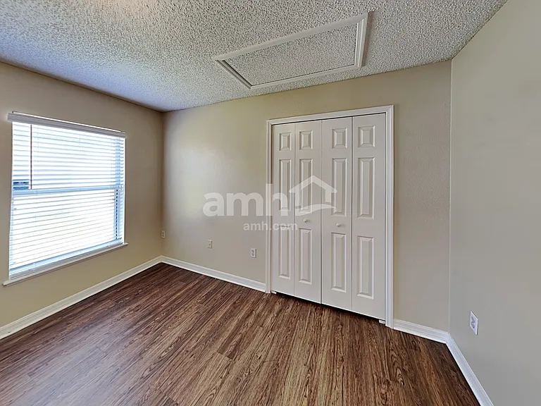 2948 Stonegate Ln — Photo 14