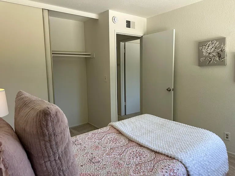 3133 Acorn Ct — Photo 17