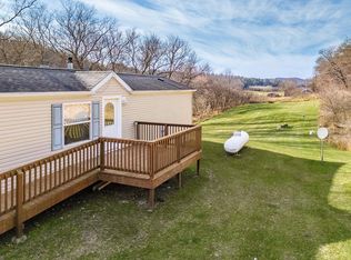 32705 Lost Hollow Rd, Cazenovia, WI 53924