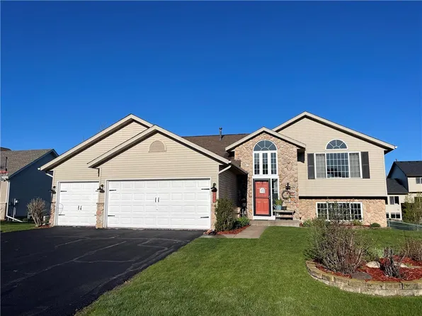 1107 N Cheyenne Street, Roberts, WI 54023