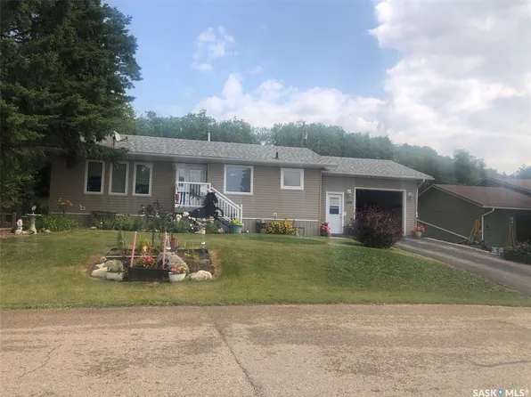 138 Hudson Street, Sturgis, SK S0A 4A0
