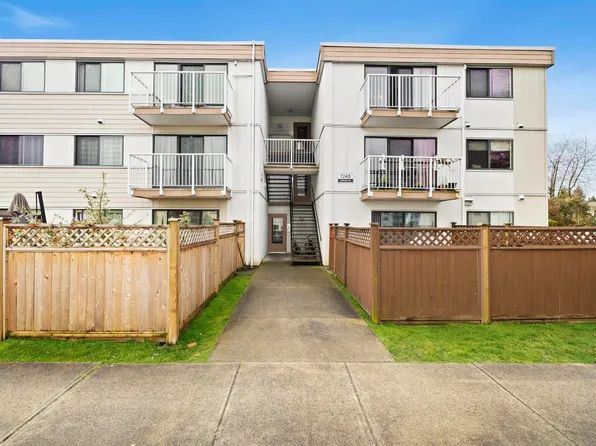 7240 Lindsay Rd #116, Richmond, BC V7C 2P5