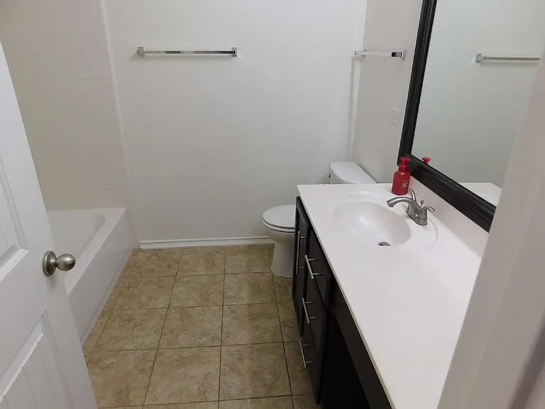 20719 Cape Coral — Photo 19