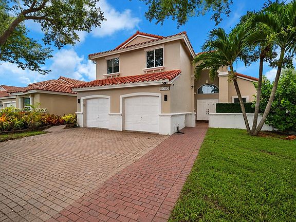 3rd image of 5080 SW 34th Ter