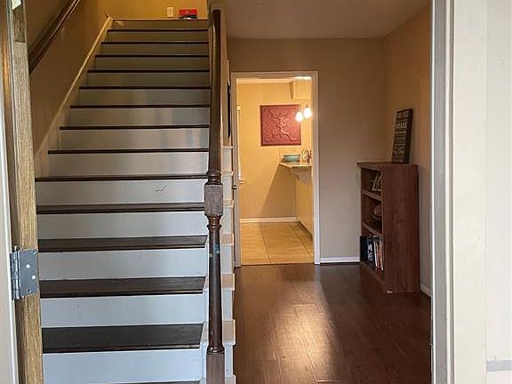 Foyer Entry