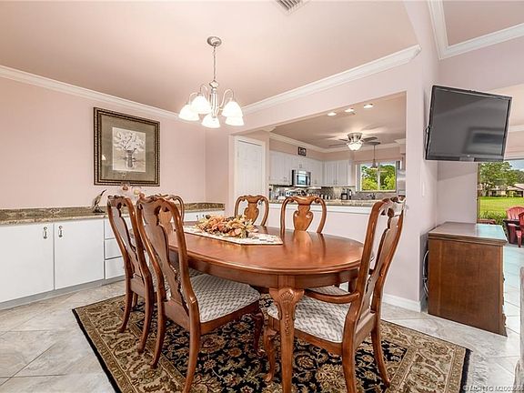 5th image of 2966 SW Westlake Cir