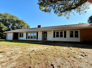 3104 Chris Dr, Dalzell, SC 29040