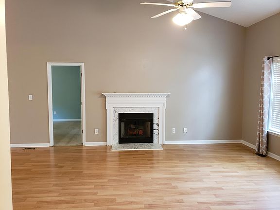 2nd image of 936 S Philwood Ct