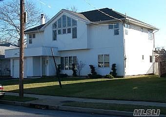 1st image of 524 Derby Dr S