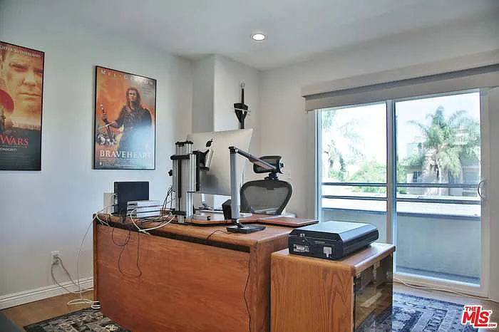 9830 Vidor Dr #302 — Photo 29