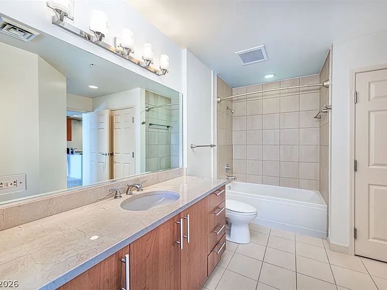 200 W Sahara Ave #2507 — Photo 16