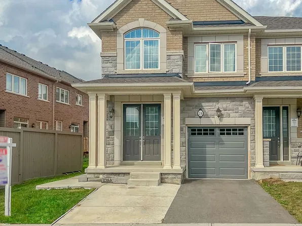 24 Dale Meadows Rd, Brampton, ON L7A 4Z9
