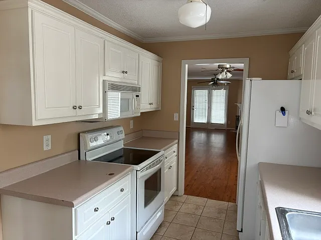 4488 Misty Cove Ct — Photo 3