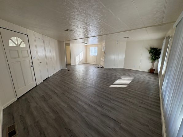 900 Henderson Ave #33TB