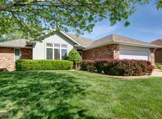 3758 S Lexus Ave, Springfield, MO 65807