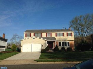 210 Saint David Dr, Mount Laurel, NJ 08054