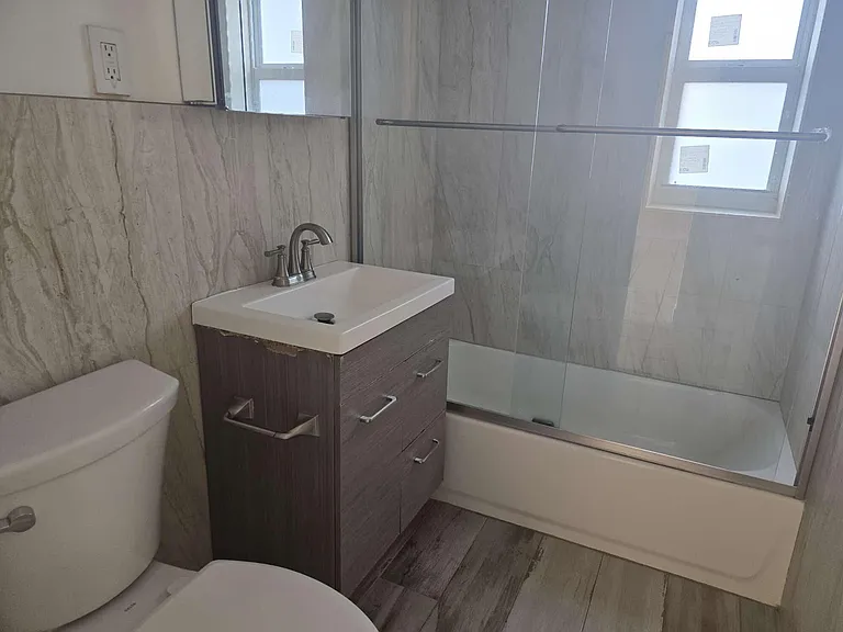 1912 Taft St #1-2 — Photo 10