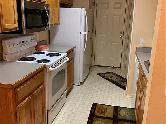 5th image of 36 Burnett Cir