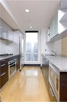 Rented by Luiman Real Estate | media 19