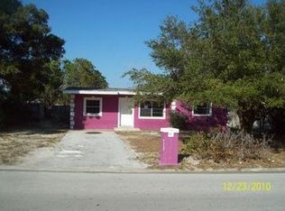 544 5th St SW, Vero Beach, FL 32962