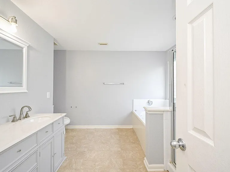 6638 Autumn Sunset Ln — Photo 11