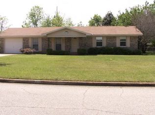 3912 Richland Rd, Dothan, AL 36303