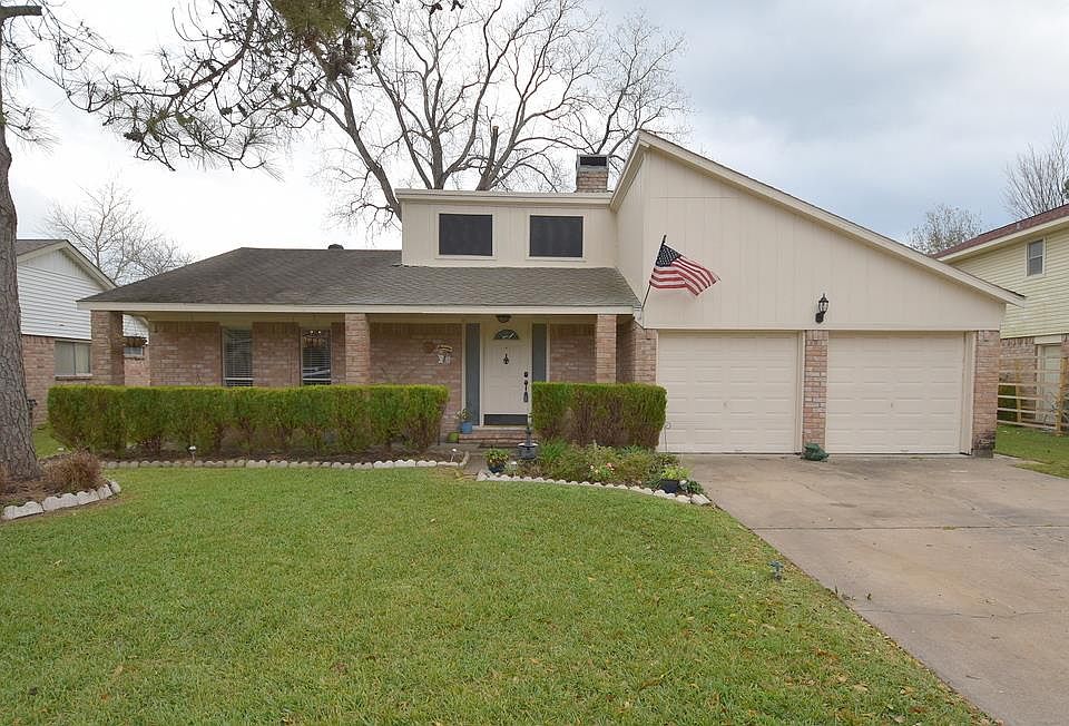 1st image of 15723 Fern Basin Dr