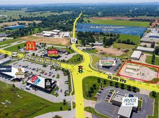 895 E Henri De Tonti Blvd, Springdale, AR 72762