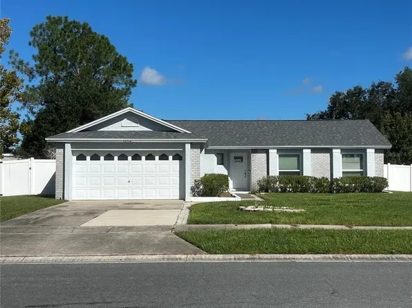 15512 HIDDEN LAKE CIRCLE, CLERMONT, FL 34711