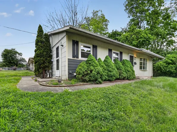 2584 Wenning Rd, Cincinnati, OH 45231