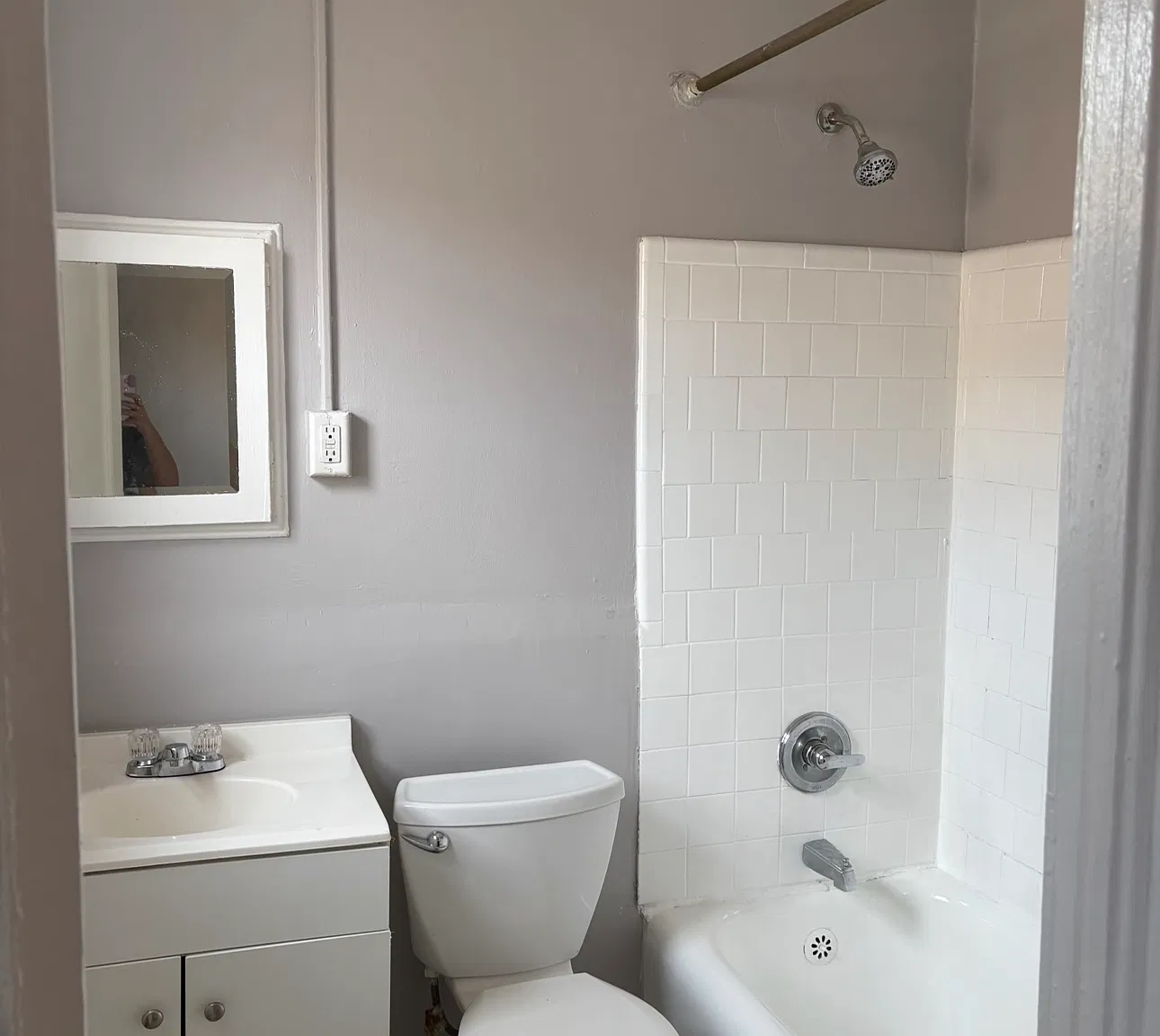 2225 Main St — Photo 4