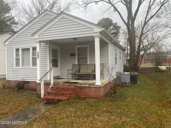 507 E 14th Street, Scotland Neck, NC 27874