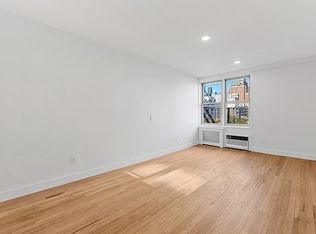 200 E 17th St APT 4D, New York, NY 10003