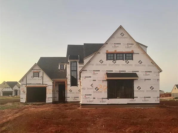 18137 Fieldshire Dr, Edmond, OK 73012
