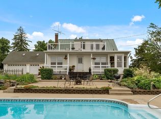 16985 Homestead Rd, Carver, MN 55315