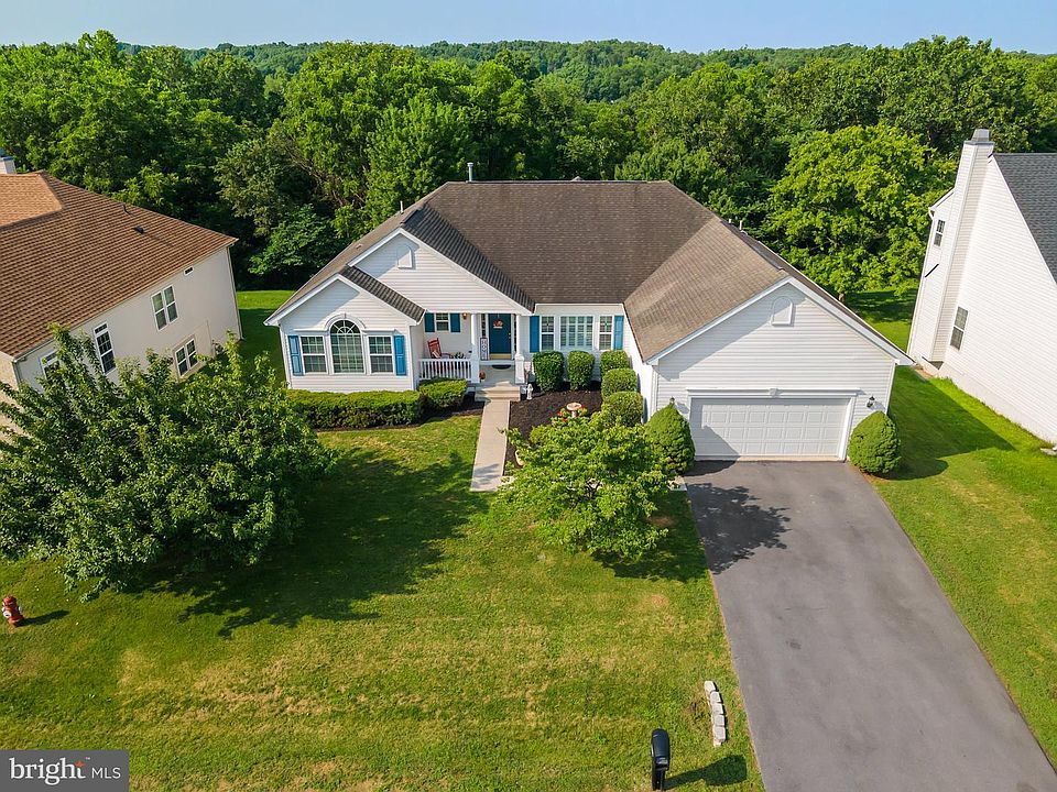 1st image of 331 Hogan Dr