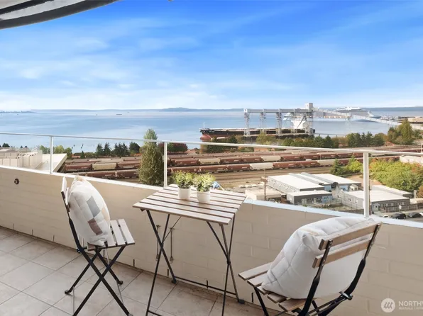 521 5th Avenue W #603, Seattle, WA 98119