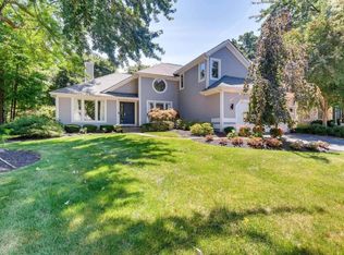 936 Old Pine Dr, Columbus, OH 43230