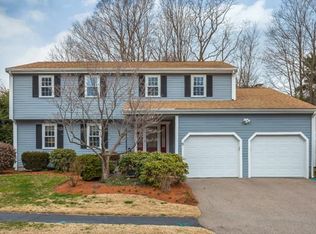 18 Meetinghouse Cir, Needham, MA 02492