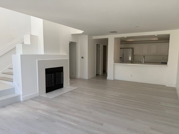 4240 Lost Hills Rd UNIT 802