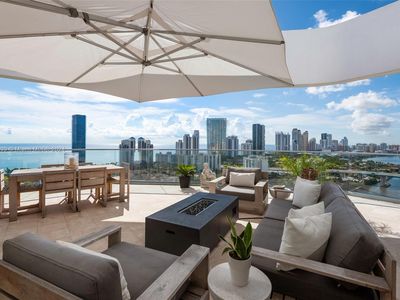 19707 Turnberry Way APT TS-3, Miami, FL, 33180