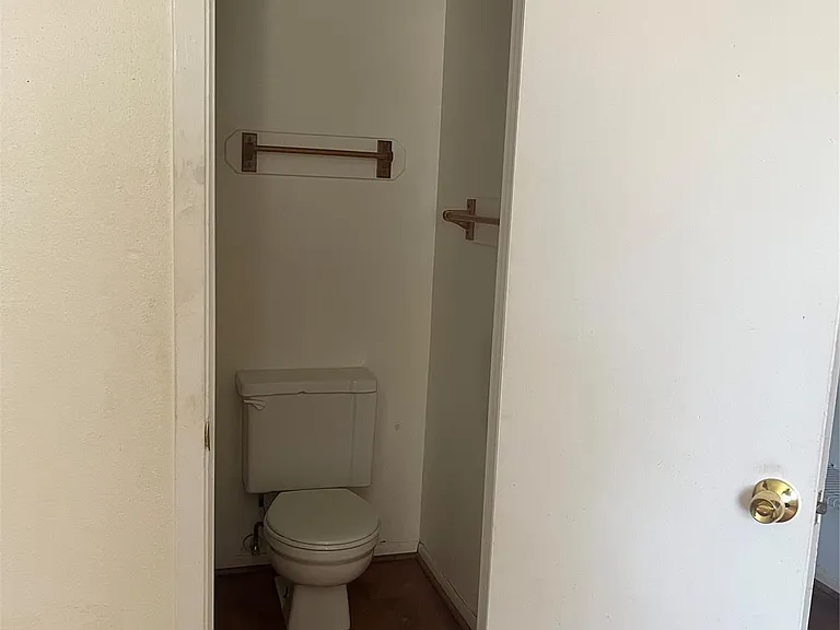 10822 Langdon Ln — Photo 10
