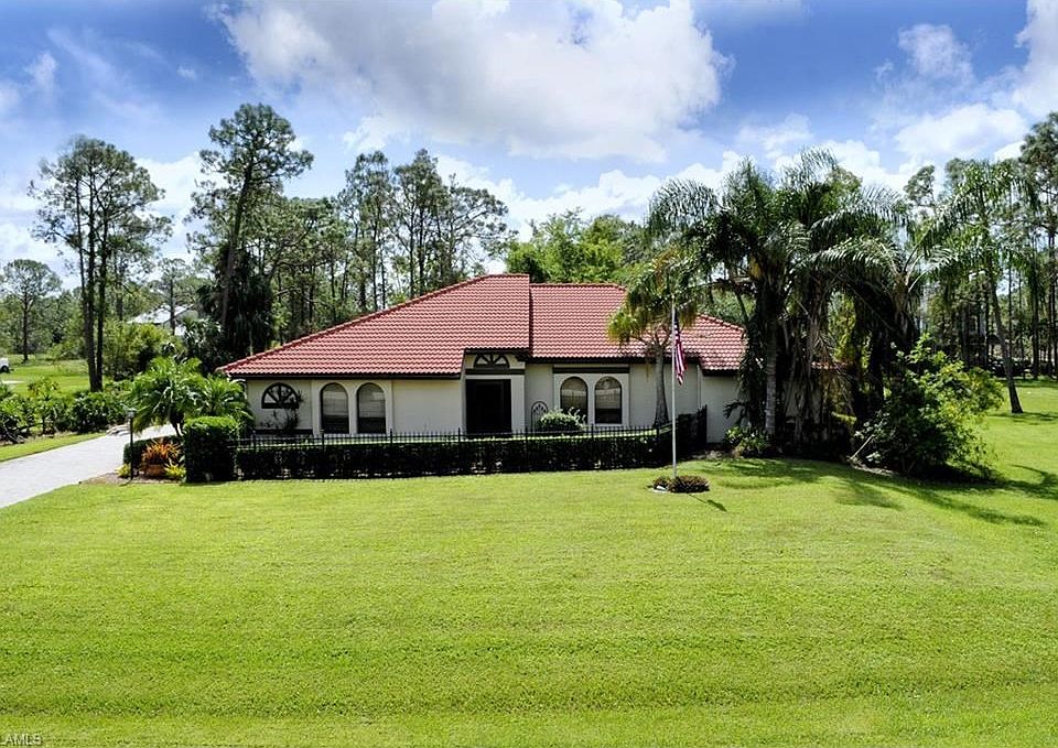 1st image of 15831 Country Ct