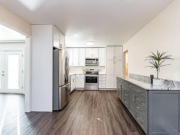 4800 Sweetbriar Dr — Photo 5