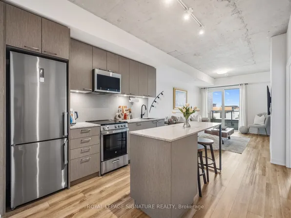 1808 Saint Clair Ave W, Toronto, ON M6N 1J5