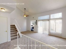 1603 Coco Palm Ct, Corona, CA